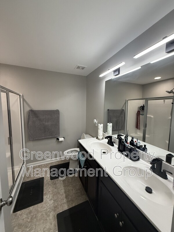 Building Photo - 111 Crepe Myrtle Ln