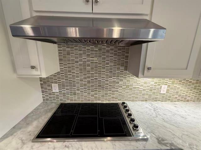 Building Photo - 6121 Preston Haven Dr