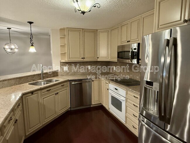 Building Photo - 1217 Salerno Ct