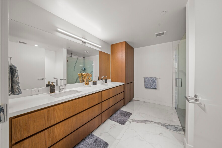 Building Photo - 1388 Kettner Blvd