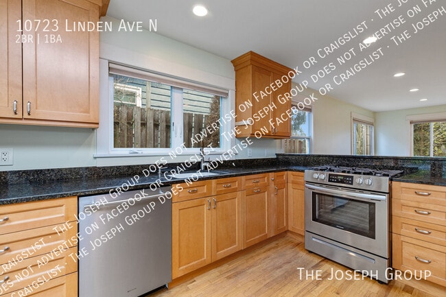 Building Photo - 10723 Linden Ave N