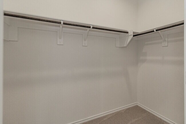 Building Photo - "Beautiful 3-Bedroom 2-Bath Oasis in Forney, TX: Spacious Living!"