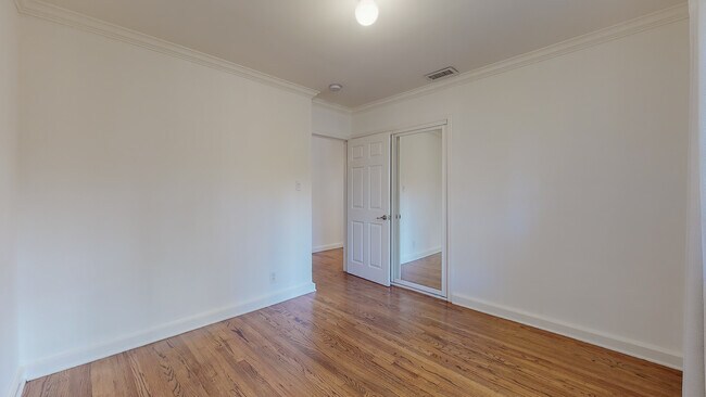 Badroom #2 - 18406 Bessemer St