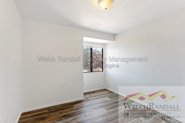 Building Photo - 460 W 100 N