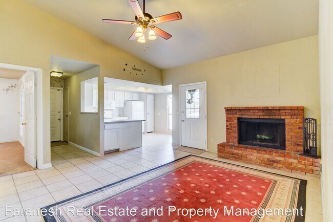 Building Photo - 2 br, 2 bath House - 3791 Shirebrook Dr #174