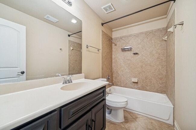 Building Photo - 8702 Stowe Creek Ln