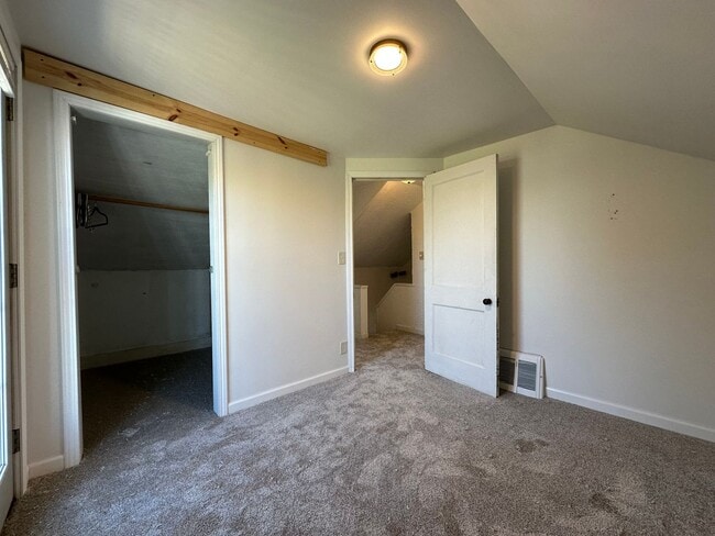 Building Photo - 3 Bedroom Single Family House- Two Rivers, Wi