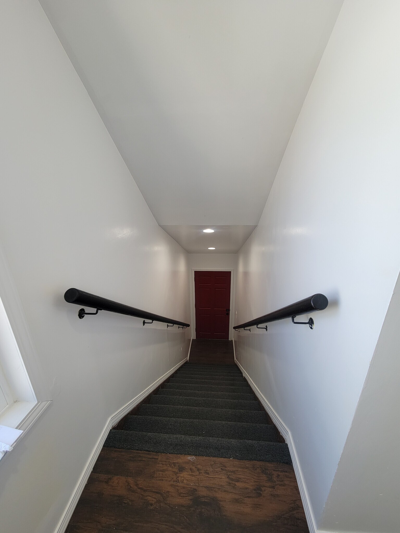 Building Photo - 7611 Seville Ave