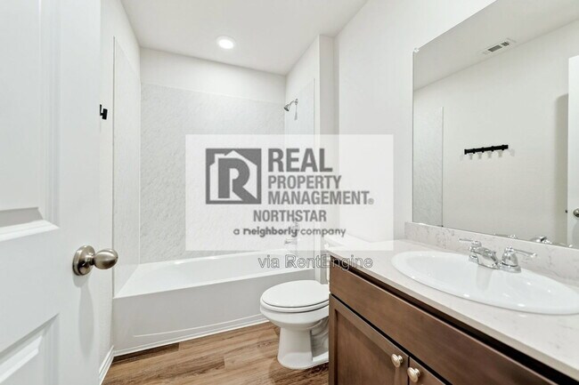 Building Photo - 848 Good Cheer Ln