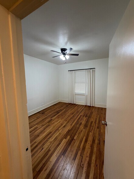 Building Photo - 339 Kayton Ave