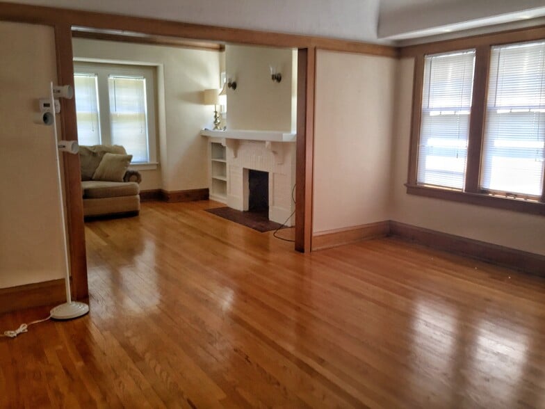 Building Photo - 3469 N Cramer St