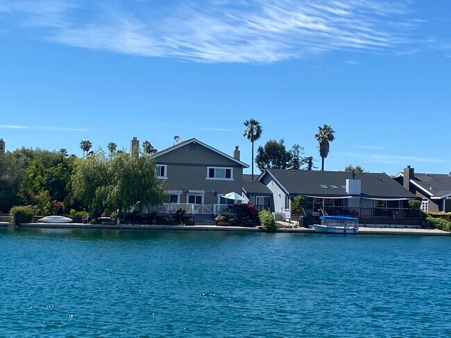 Building Photo - 943 Lurline Dr