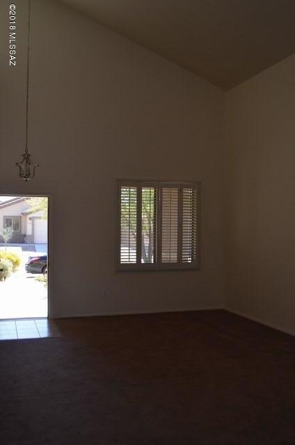 Building Photo - 9133 S Whispering Pine Dr