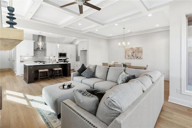 Building Photo - 110 Via Roma