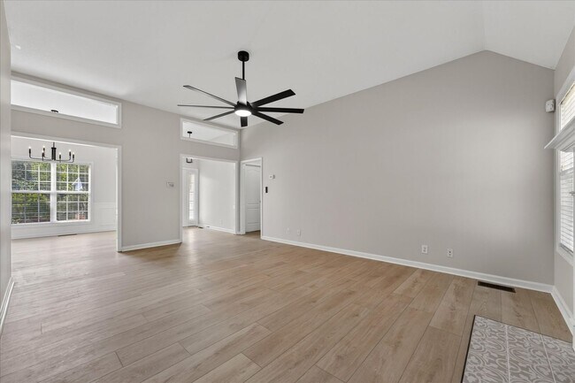 Building Photo - 3109 Holly Point