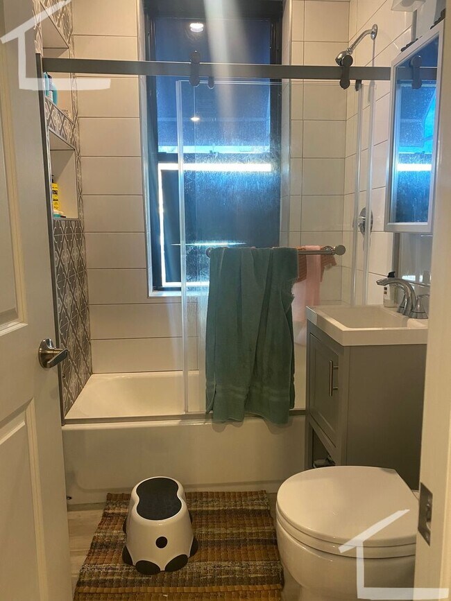 Building Photo - 183 Harvard Ave