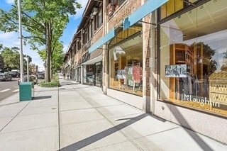 Building Photo - 20 Church St