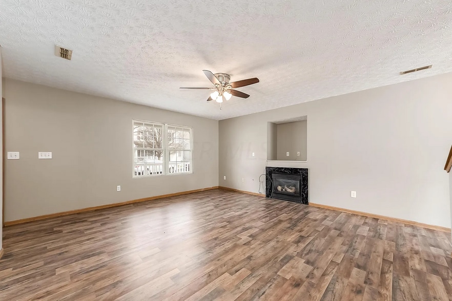 Canned lights in living room added (not pictured) - 4769 Hoseah St