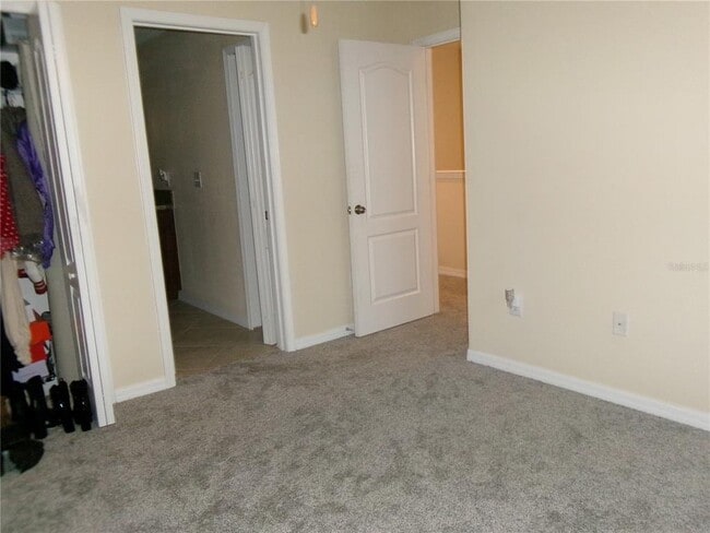 Building Photo - 6472 Sedgeford Dr