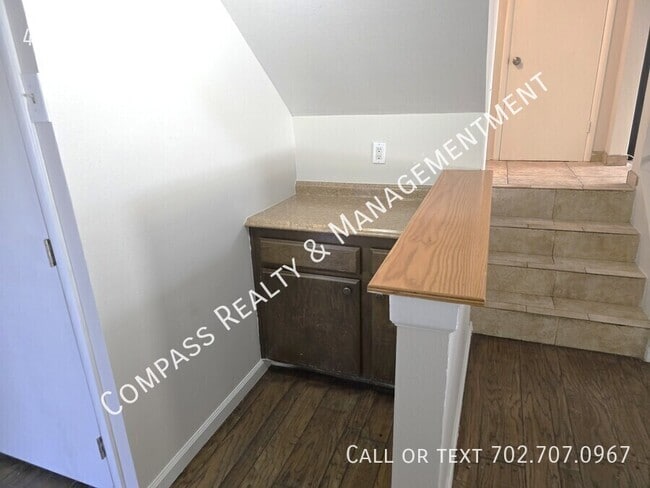 Building Photo - 4045 S Spitze Dr