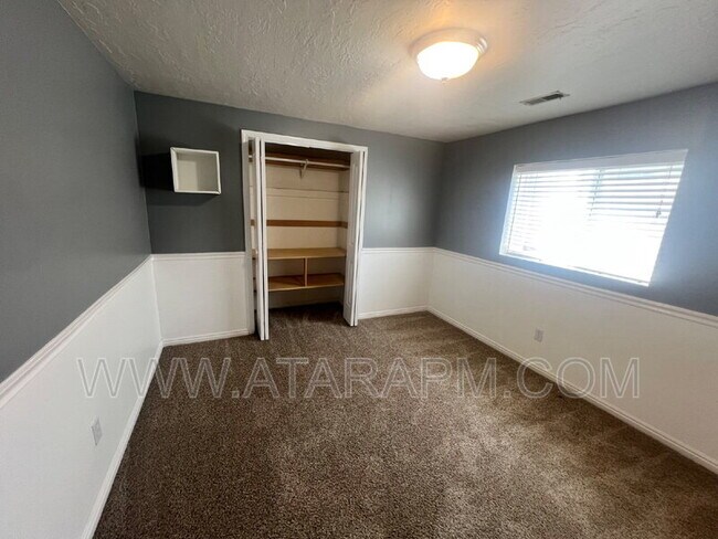 Building Photo - 11633 Nicklaus Rd