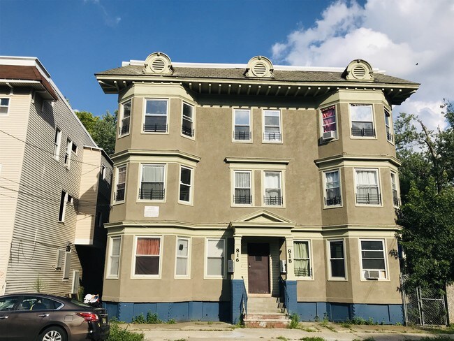 Primary Photo - 816 S 14th St