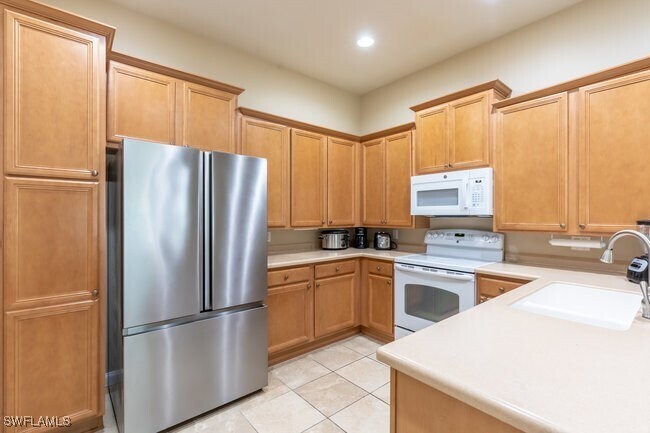 Building Photo - 8623 Erice Ct