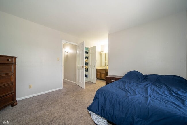 Building Photo - 2257 Rome Dr