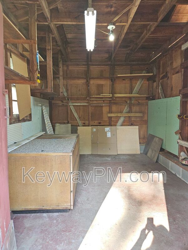 Building Photo - 13 Erskine Ln