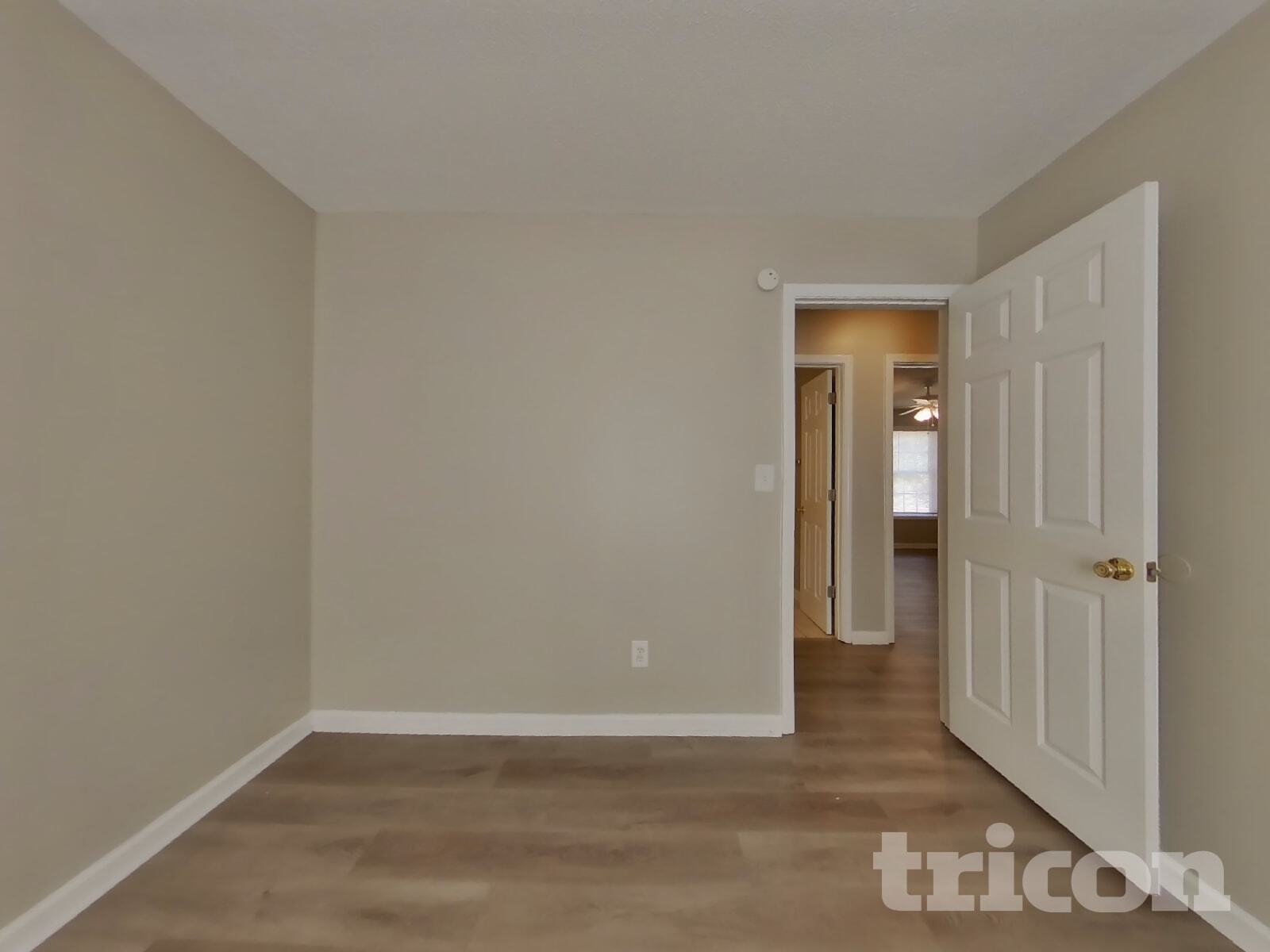 Building Photo - 621 Southern Trace Crossing