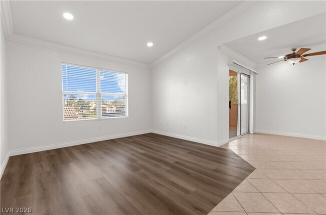 Building Photo - 1150 N Buffalo Dr