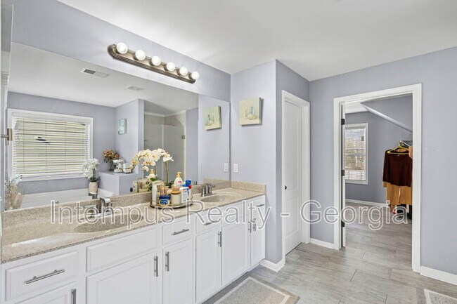 Building Photo - 2909 Estate View Ct