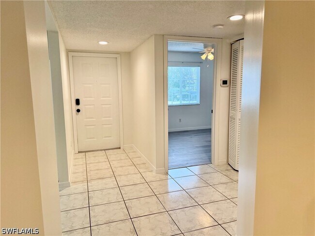 Building Photo - 7755 Jewel Ln