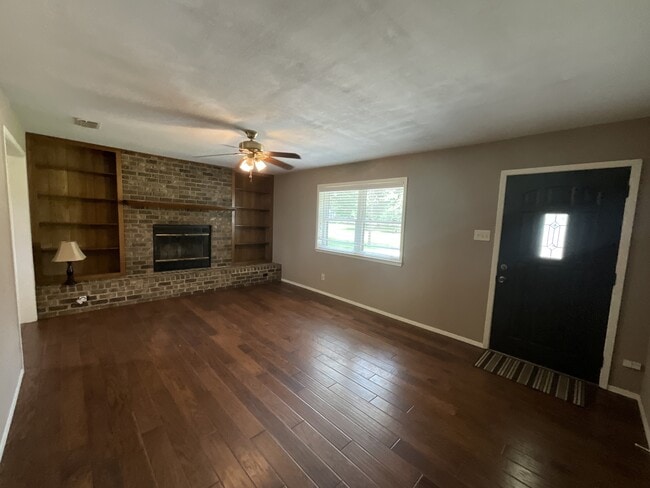 Building Photo - 24264 State Hwy 64