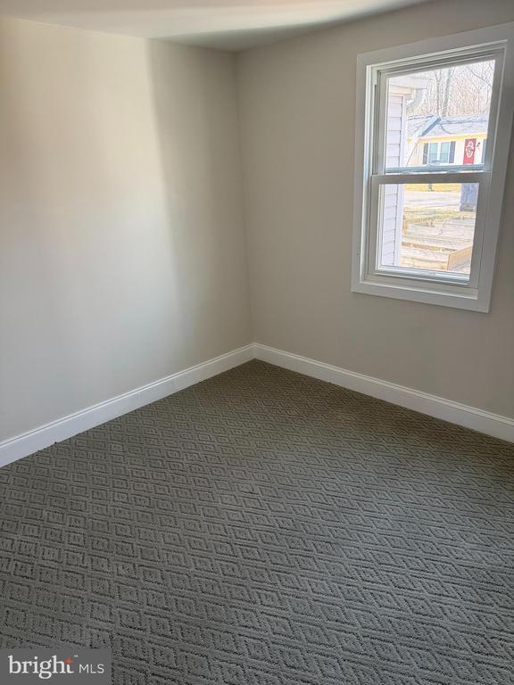 Building Photo - 1446 12th Ave