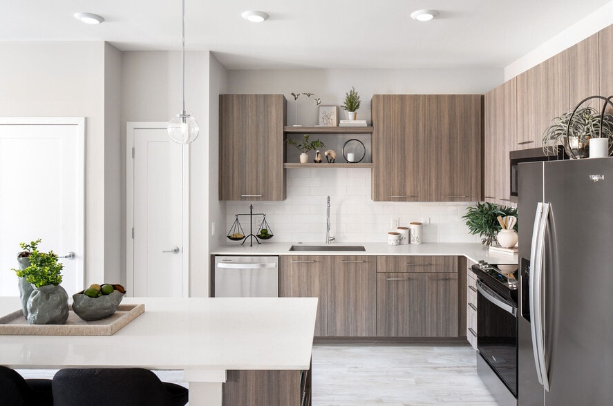 Aventon Nora 6301 Lakecrest Dr Raleigh NC 27609 Apartment Finder