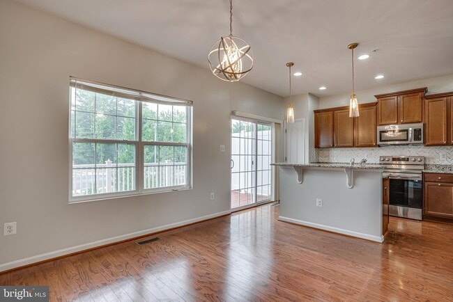 Building Photo - 2895 Sedgemore Pl
