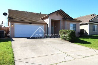 Building Photo - Nice Elk Grove 3bd/2ba Home with 2 Car Garage