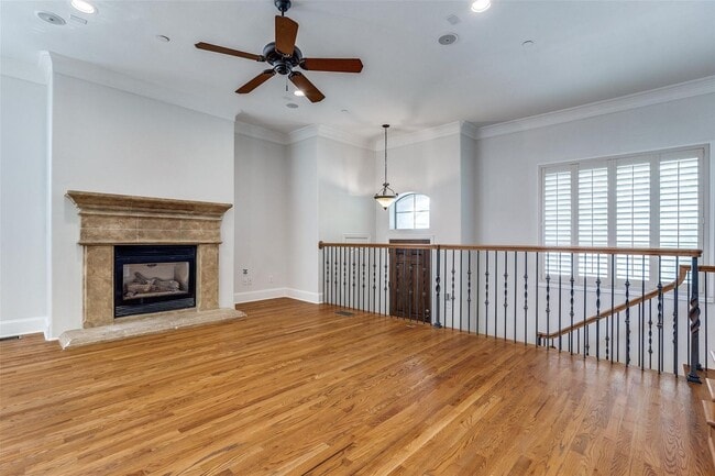 Building Photo - 1500 Pecos St