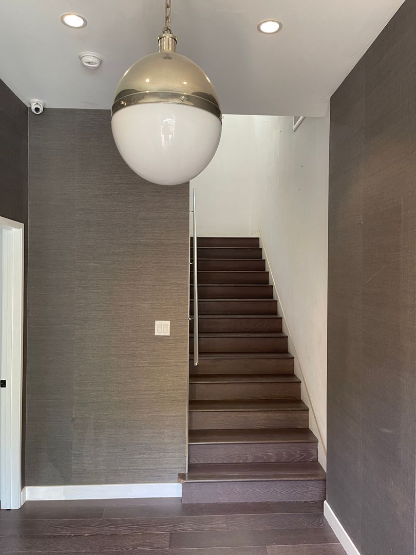 Building Photo - Live in the 90210! Stunning Modern Newly Renovated 2 Bedroom plus bonus room home in Beverly Hills!