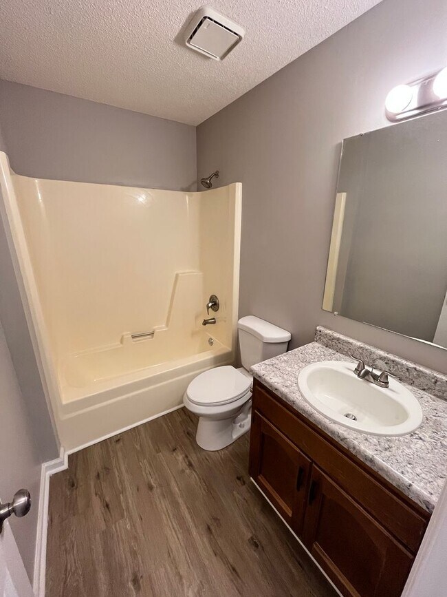 Building Photo - Your New Home in Meridianville!