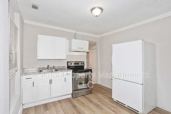 Building Photo - 3423 Garner Ave