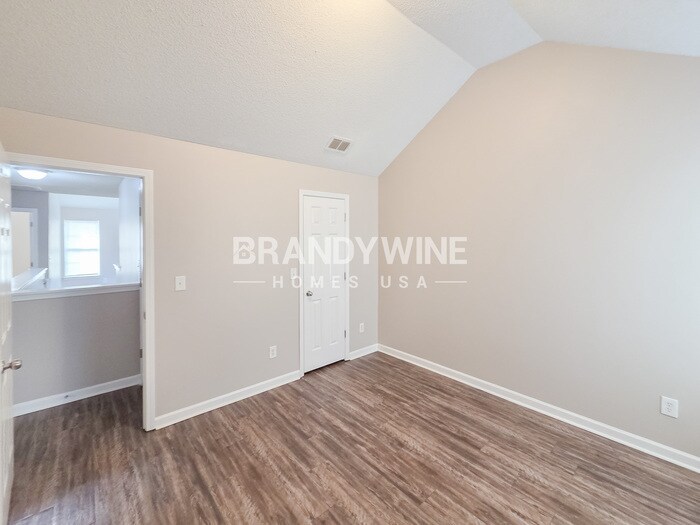 Building Photo - 6523 Grey Fox Way