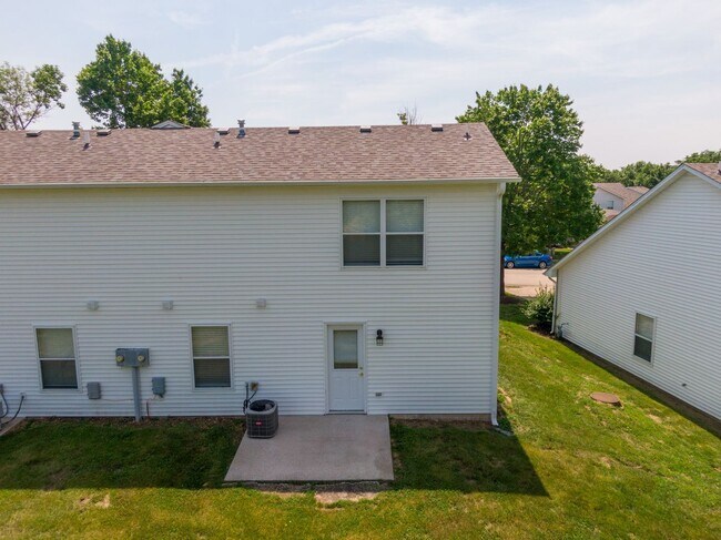 Building Photo - 3523-3525 Prescott Dr.