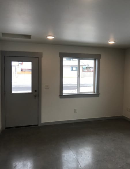 Building Photo - 3065 Catron St