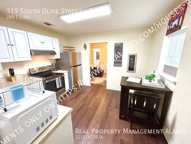 Building Photo - AVAILABLE NOW! FULLY FURNISHED 2 Bedroom /...