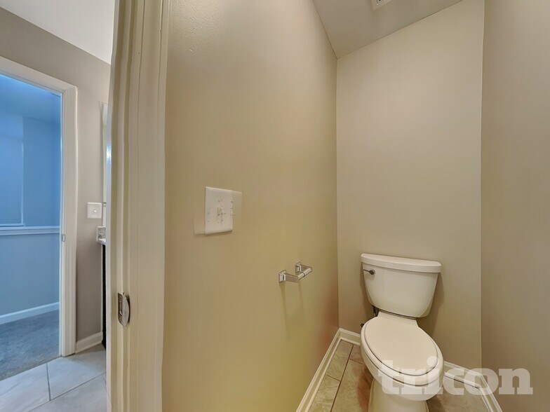 Building Photo - 55 Moss Way