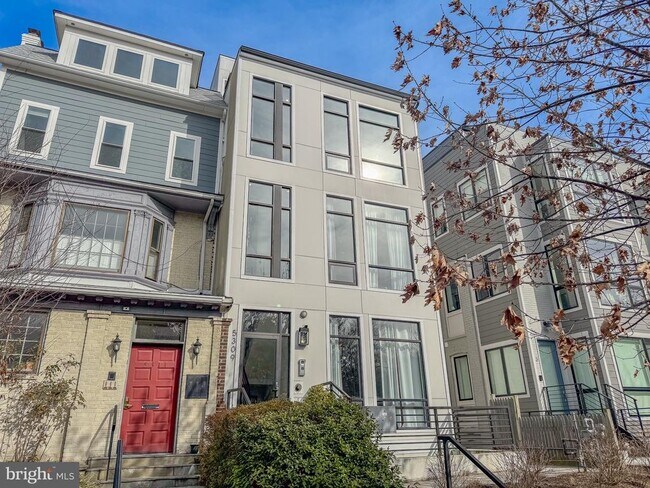 Primary Photo - 5309 Connecticut Ave NW