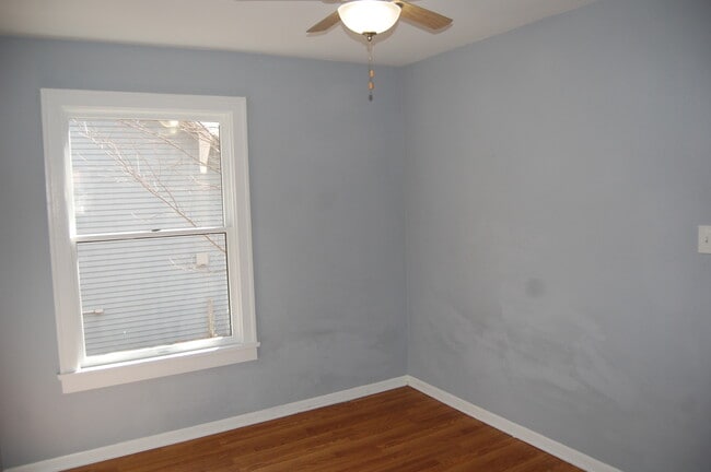 Building Photo - 430 S Monterey Ave