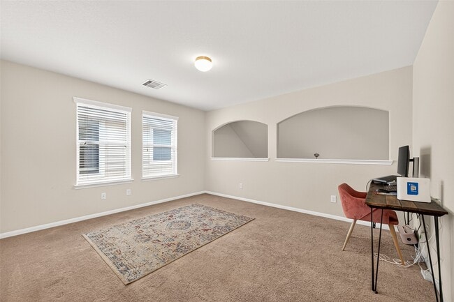 Building Photo - 6503 Wilshire Fern